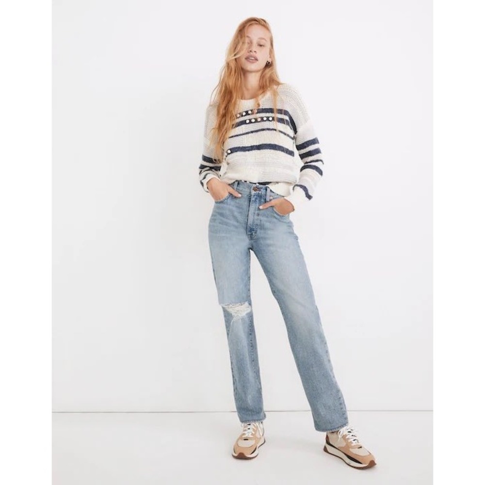 Madewell The Perfect Vintage Straight Jean in Reinhart Wash Distressed Knee 23